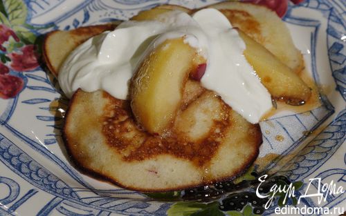 Рецепт Оладьи с яблоками и яблочной карамелью