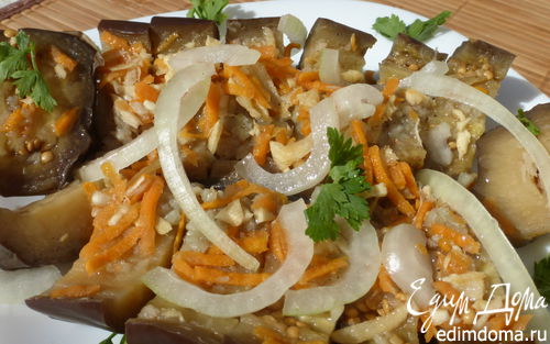 Рецепт Соленые баклажаны с чесноком, морковью и пастернаком