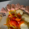 Розовая свинина с сумахом + отварной картофели и тушеные овощи