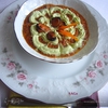 Томатный суп с мидиями и сливочным кремом