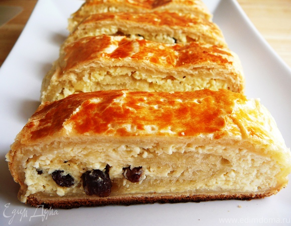 Картофельный пирог из слоеного дрожжевого теста — рецепт с фото пошагово