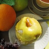 Запеченные яблоки с соусом «Сабайон» и нежной творожной начинкой