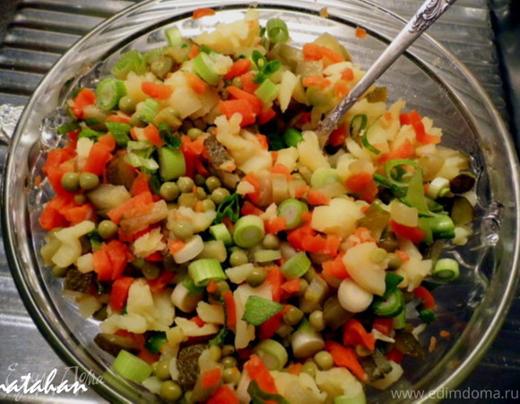 Как приготовить вкусный зимний салат в домашних условиях