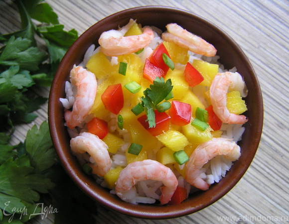 Тёплый салат из морепродуктов с рисом (дуэль)