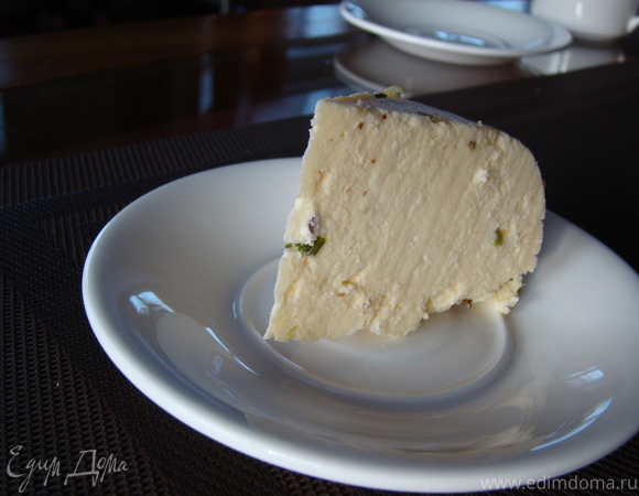 Домашний яичный сыр с зеленью