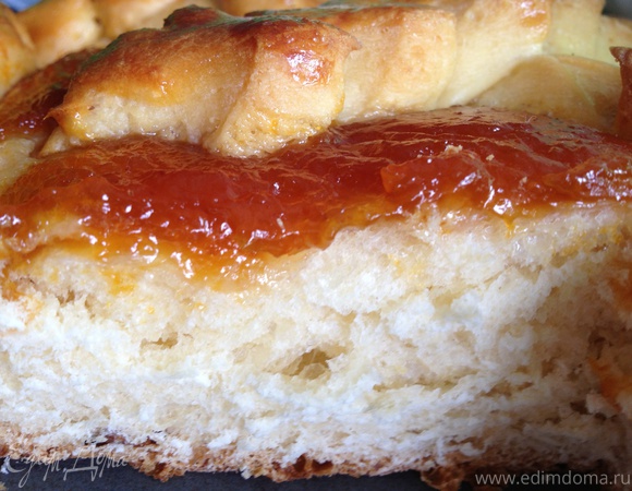 Пирог с вареньем на кефире «Экономный» — пошаговый рецепт | уральские-газоны.рф