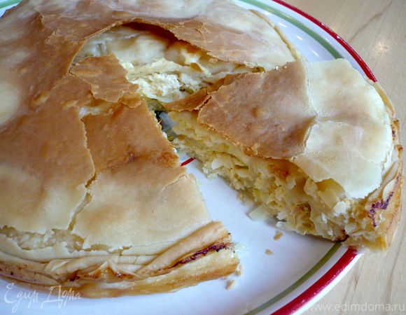 Рецепт: Пирог Выходного дня | с сёмгой,капустой, луком и яйцами