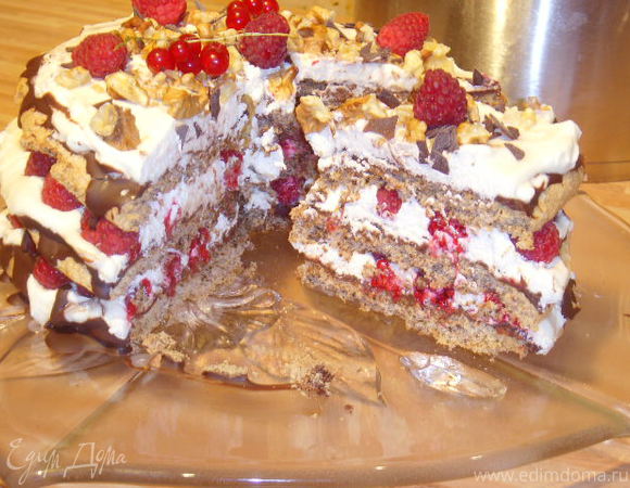 Торт с безе бисквитом и орехами — пошаговый рецепт с фото