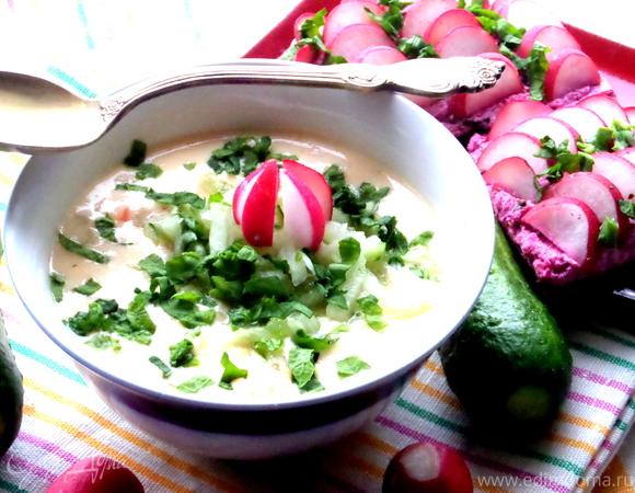 Сырный суп с вареными и свежими овощами