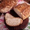 Хлеб на пшеничной закваске с семечками
