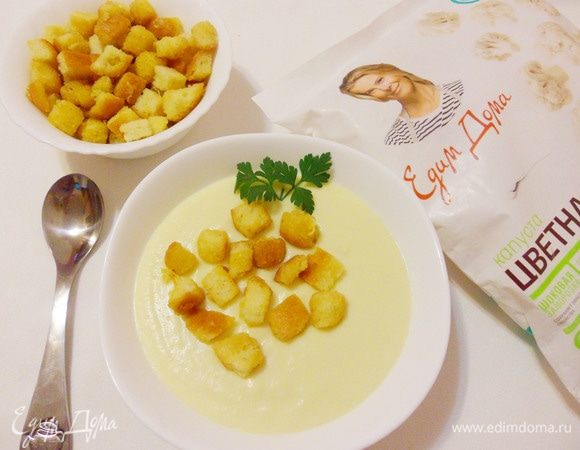 Суп-пюре из цветной капусты и картофеля