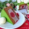 Новогодний праздничный торт «Снежки на елке»