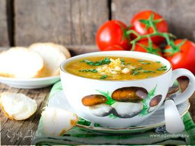 Готовим обед: семь рецептов горохового супа