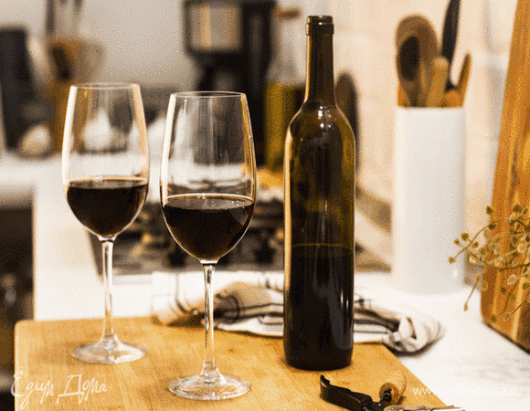 Домашний сомелье: выбираем бокалы и другие аксессуары для винной сервировки