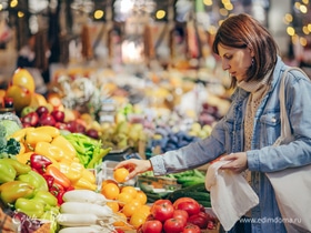 Названы продукты с наименьшим содержанием пестицидов