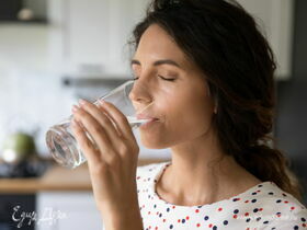 Действительно ли полезно пить теплую воду по утрам: ответил эксперт