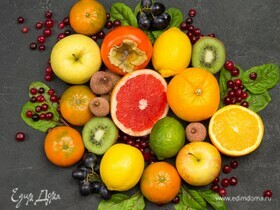 Должны быть крепкими: какие фрукты есть осенью
