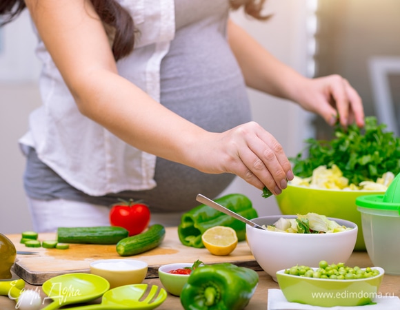 Употребление этих продуктов при беременности может привести к ожирению у ребенка