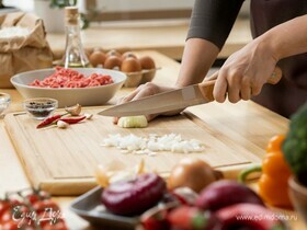 Врач назвала полезные продукты, которые на самом деле вызывают гастрит