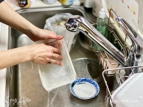 Как избавиться от неприятного запаха в пластиковых контейнерах — 5 проверенных хозяйками средств