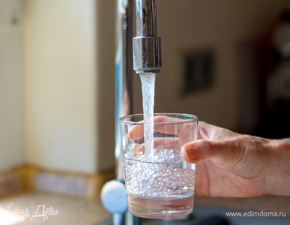 Что будет, если целый день не пить воду? Рассказала врач-диетолог