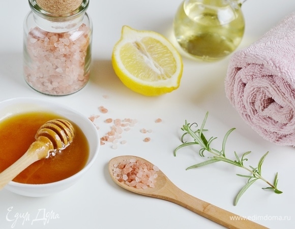 Эксперты советуют есть мед с солью — вот что даст этот «дуэт»
