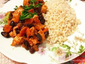 Рагу из курицы и фасоли: блюдо для ускорения обмена веществ и заряда витаминов — из доступных продуктов