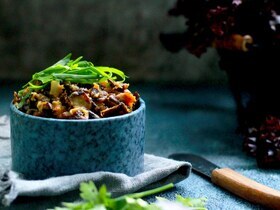 Закуска из баклажанов и того, что всегда есть в холодильнике — проще и вкуснее не найти