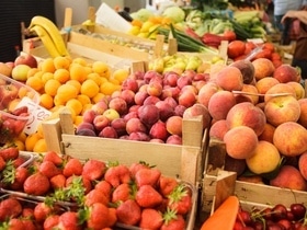 Врачи назвали 4 самых полезных продукта июня — запасаемся суперфудами на рынке