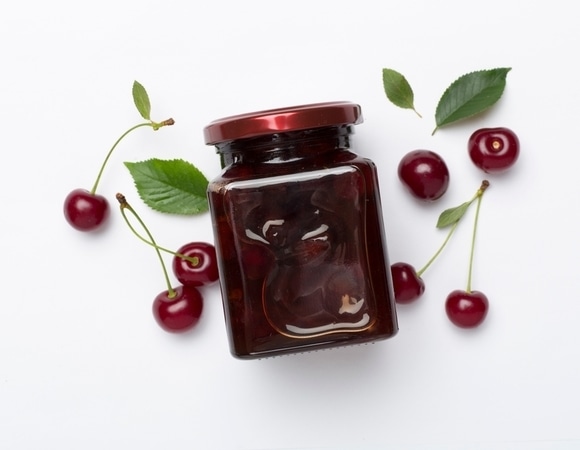 Вишневое варенье как с картинки за полчаса: секрет идеальных ягод и сиропа-желе раскрыт