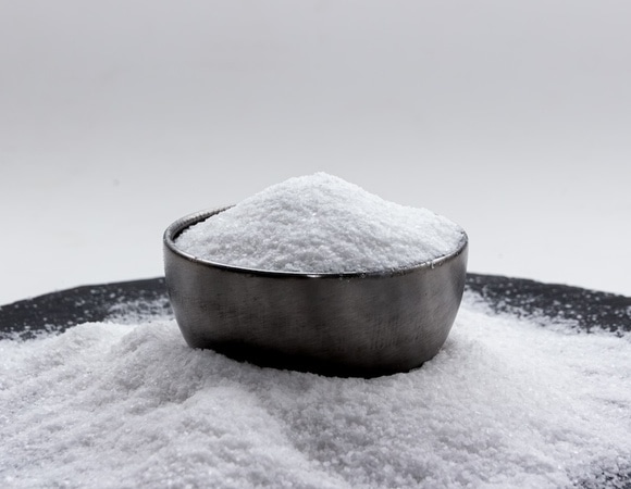 В соли может скрываться опасная добавка — при нагревании она превращается в яд