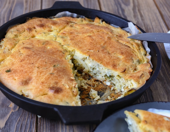 Духовка больше не нужна: хозяйки в восторге от "перевернутого" пирога на сковороде Духовка больше не нужна: хозяйки в восторге от "перевернутого" пирога на сковороде