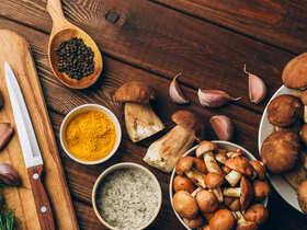 Что приготовить из белых грибов: рецепты блюд и секреты обработки от шеф-поваров