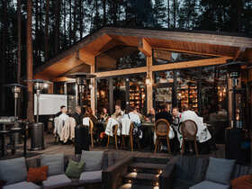 По следам Chef’s Camp 2025: готовим шарлотку и баклажаны пармиджана от известных шефов