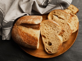 Плесень больше не страшна: эти лайфхаки помогут сохранить свежесть хлеба Плесень больше не страшна: эти лайфхаки помогут сохранить свежесть хлеба