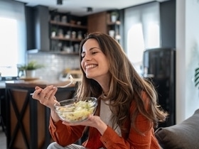 "Это допустимо": эндокринолог Павлова "разрешила" есть углеводы на ужин, но с важными уточнениями "Это допустимо": эндокринолог Павлова "разрешила" есть углеводы на ужин, но с важными уточнениями