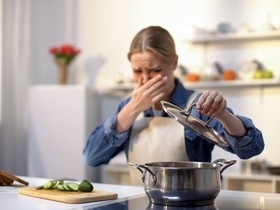 Суп горчит? По словам шеф-повара, все происходит из-за 3 главных ошибок Суп горчит? По словам шеф-повара, все происходит из-за 3 главных ошибок