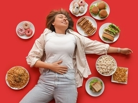 Что будет, если прилечь на полный желудок: гастроэнтеролог объяснила, как правильно отдыхать после еды