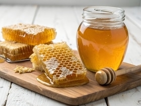 Превращается ли нагретый мед в канцероген: кулинарный блогер раскрыл, правда это или миф Превращается ли нагретый мед в канцероген: кулинарный блогер раскрыл, правда это или миф