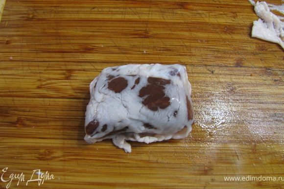 Сочная печень в бараньей жировой сетке с соевым молоком