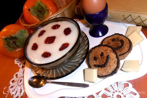 Можно предложить такое полезное печенье к домашнему молочному кисельку(http://www.edimdoma.ru/retsepty/48669-kisel-molochnyy-nazad-v-sssr)
