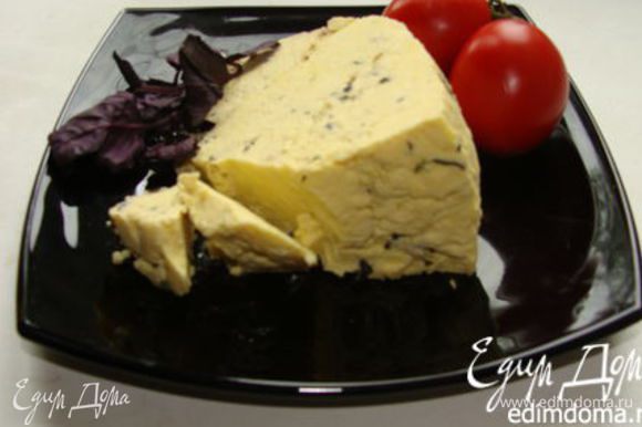 Ну и добавлю еще раз ссылку на сыр с базиликом: http://www.edimdoma.ru/retsepty/57507-domashniy-syr-s-bazilikom