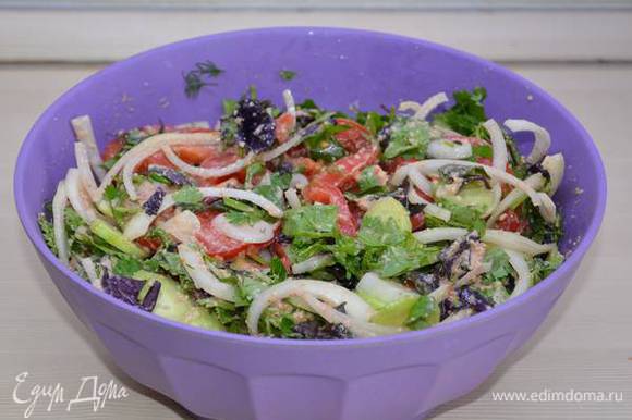 Салат из свежих огурцов и помидоров простой рецепт с фото