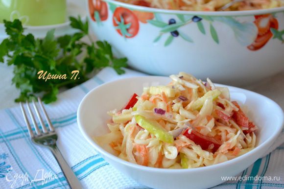 А это другой вкусный салат из той же серии :) http://www.edimdoma.ru/retsepty/62188-salat-koul-slo-coleslaw-koolsla "Коул-Сло"!