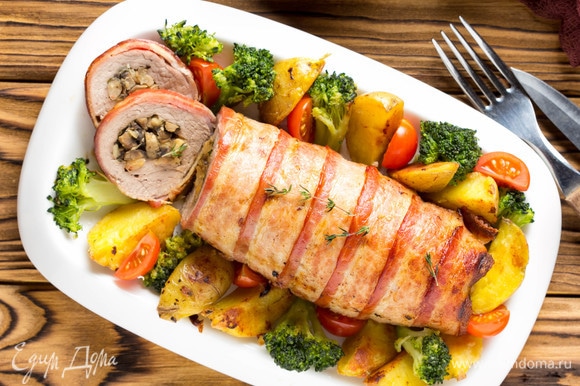 Фаршированная свинина в духовке – стандартный рецепт и 3 варианта наполнения
