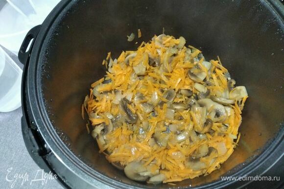 Сливочный суп с грибами в мультиварке - рецепт с рачетом калорийности и БЖУ