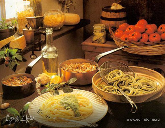 Спагетти с творогом и орехами