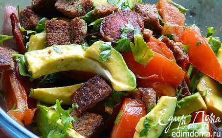 Рецепт Салат с авокадо и колбаской