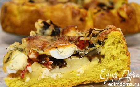 Рецепт Пирог с морской капустой и перепелинными яйцами.