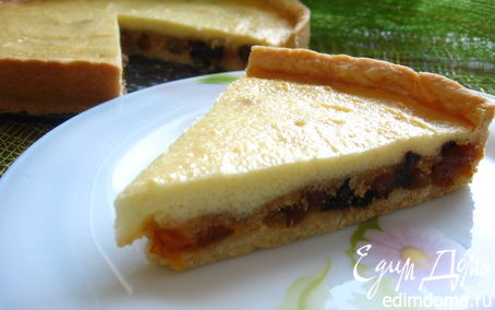 Рецепт Пасхальный пирог с сухофруктами и печеньем